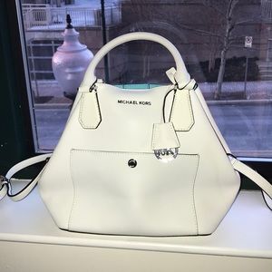 BRAND NEW WHITE MK PURSE